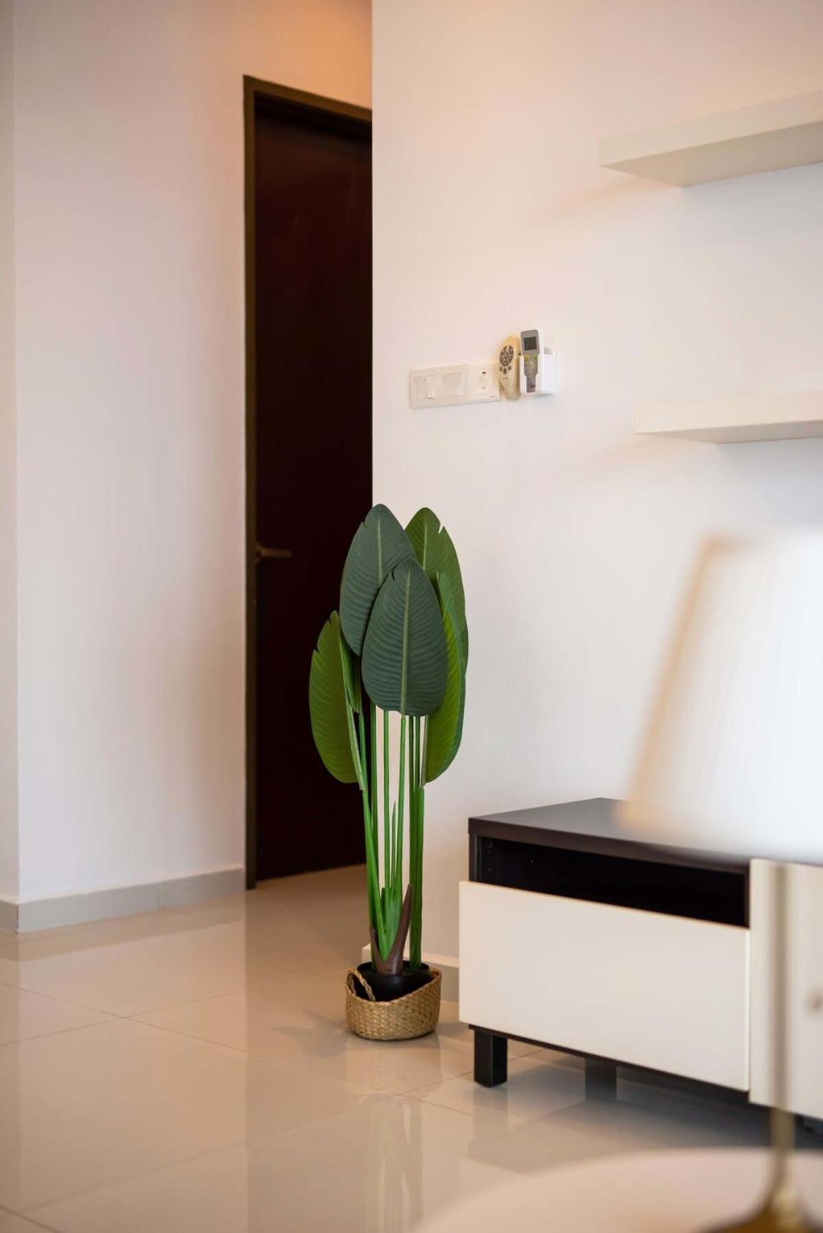 Comfy 3Br Apt In Danga Bay Free Parking Sea View Джохор-Бару Экстерьер фото