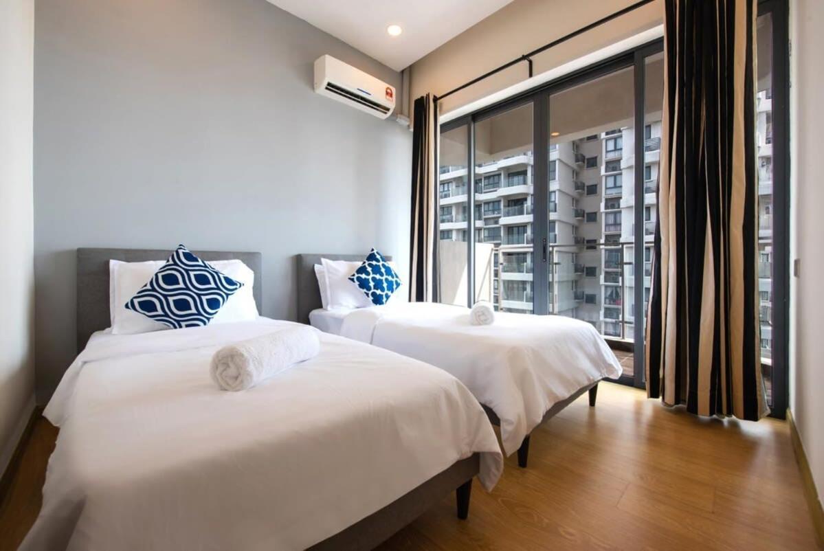 Comfy 3Br Apt In Danga Bay Free Parking Sea View Джохор-Бару Экстерьер фото