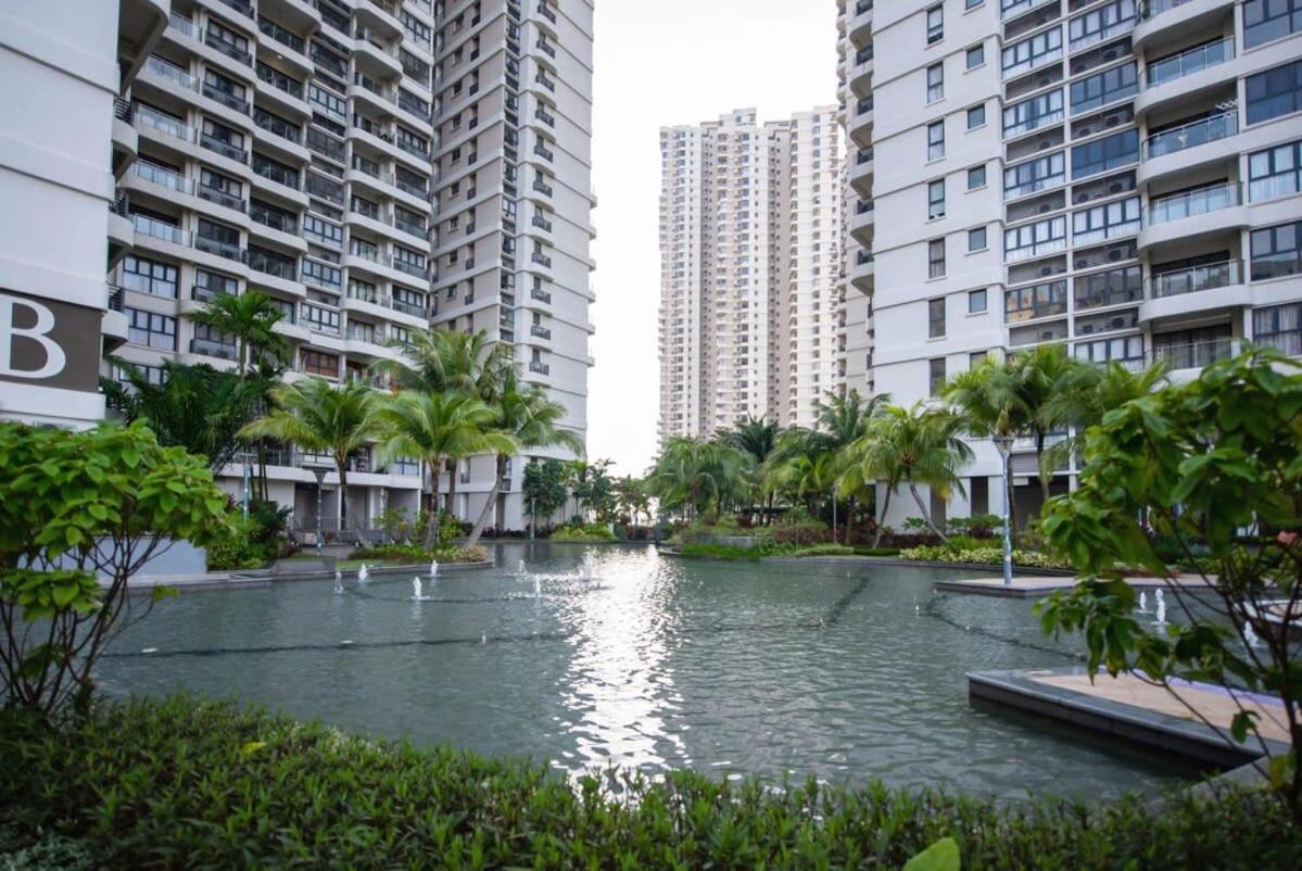 Comfy 3Br Apt In Danga Bay Free Parking Sea View Джохор-Бару Экстерьер фото